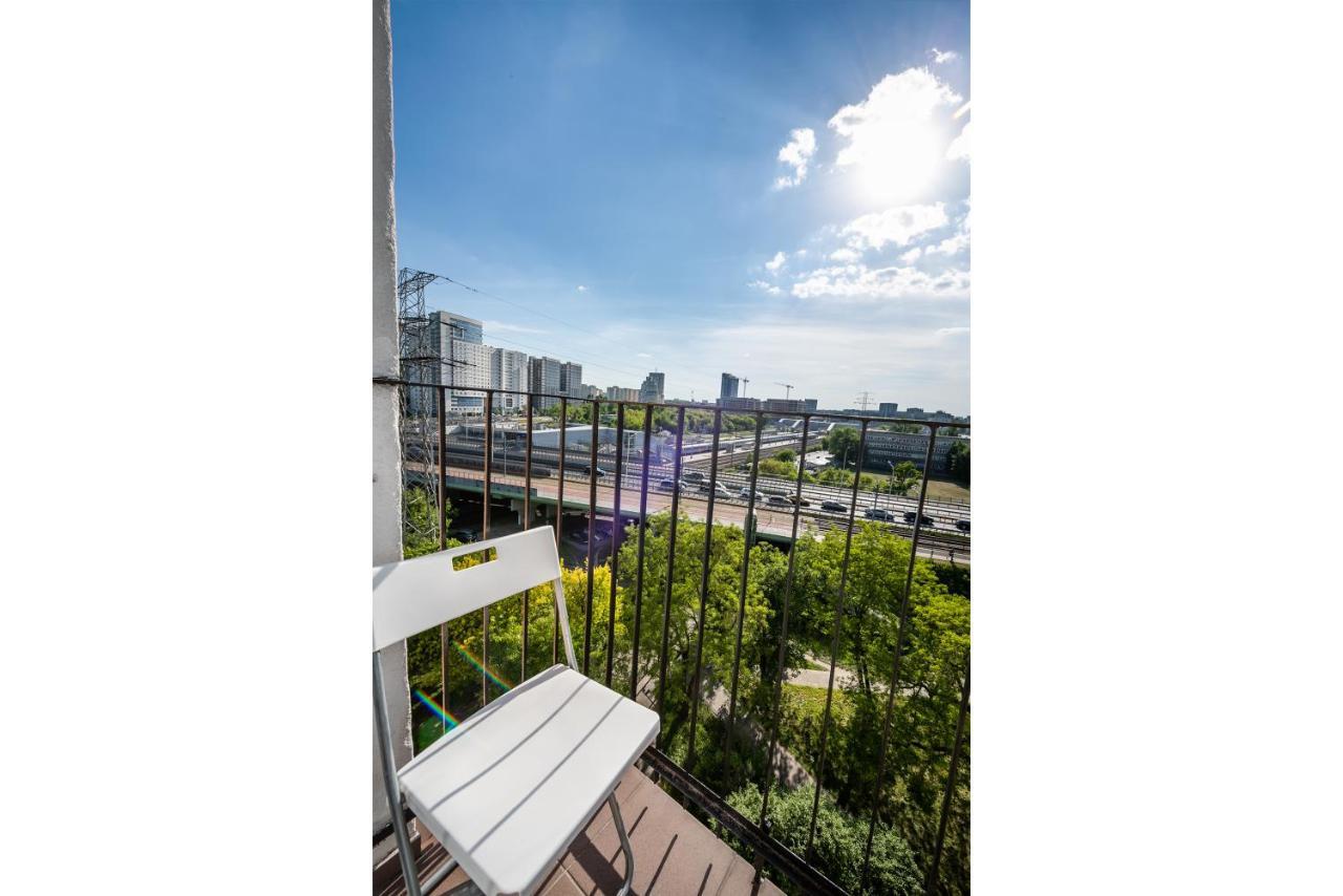 Metro Dworzec Gdanski Elegant Studio Apartamento Varsóvia Exterior foto